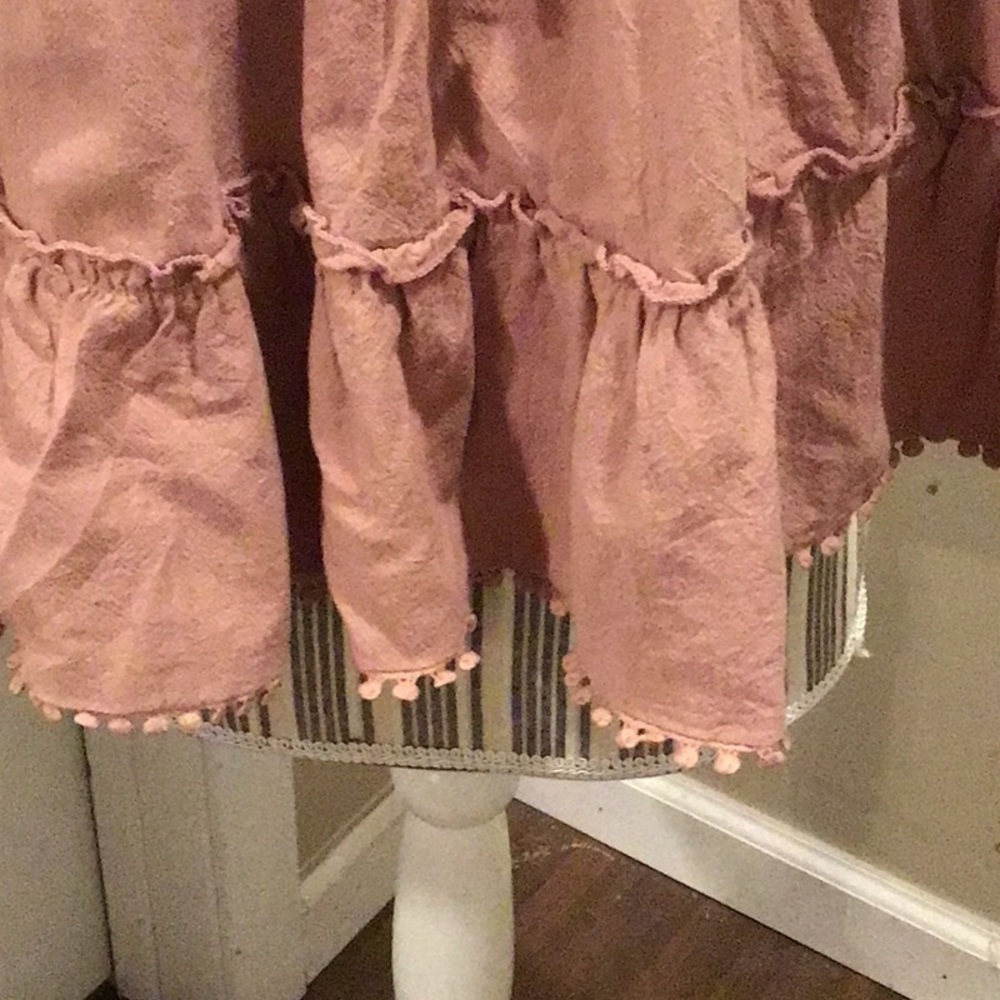 Simplee Elastic Waist Fringe Hem DustyRose Skirt Size M - Picture 3 of 4